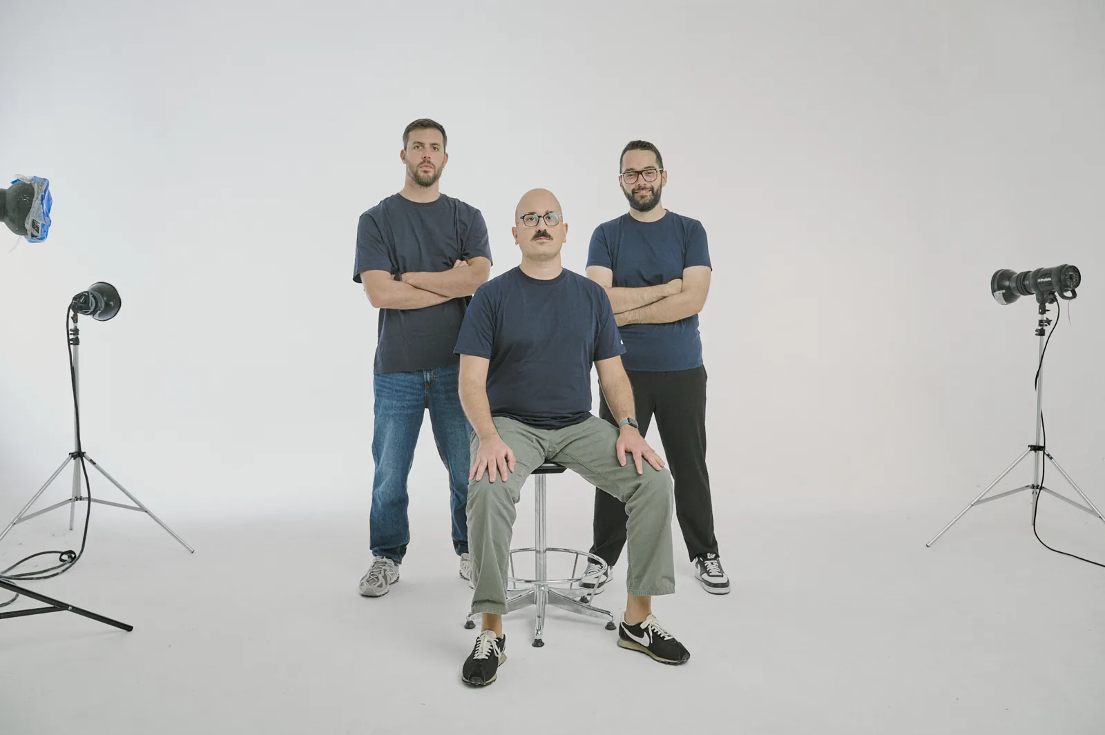 Il team Emporea nello studio fotografico