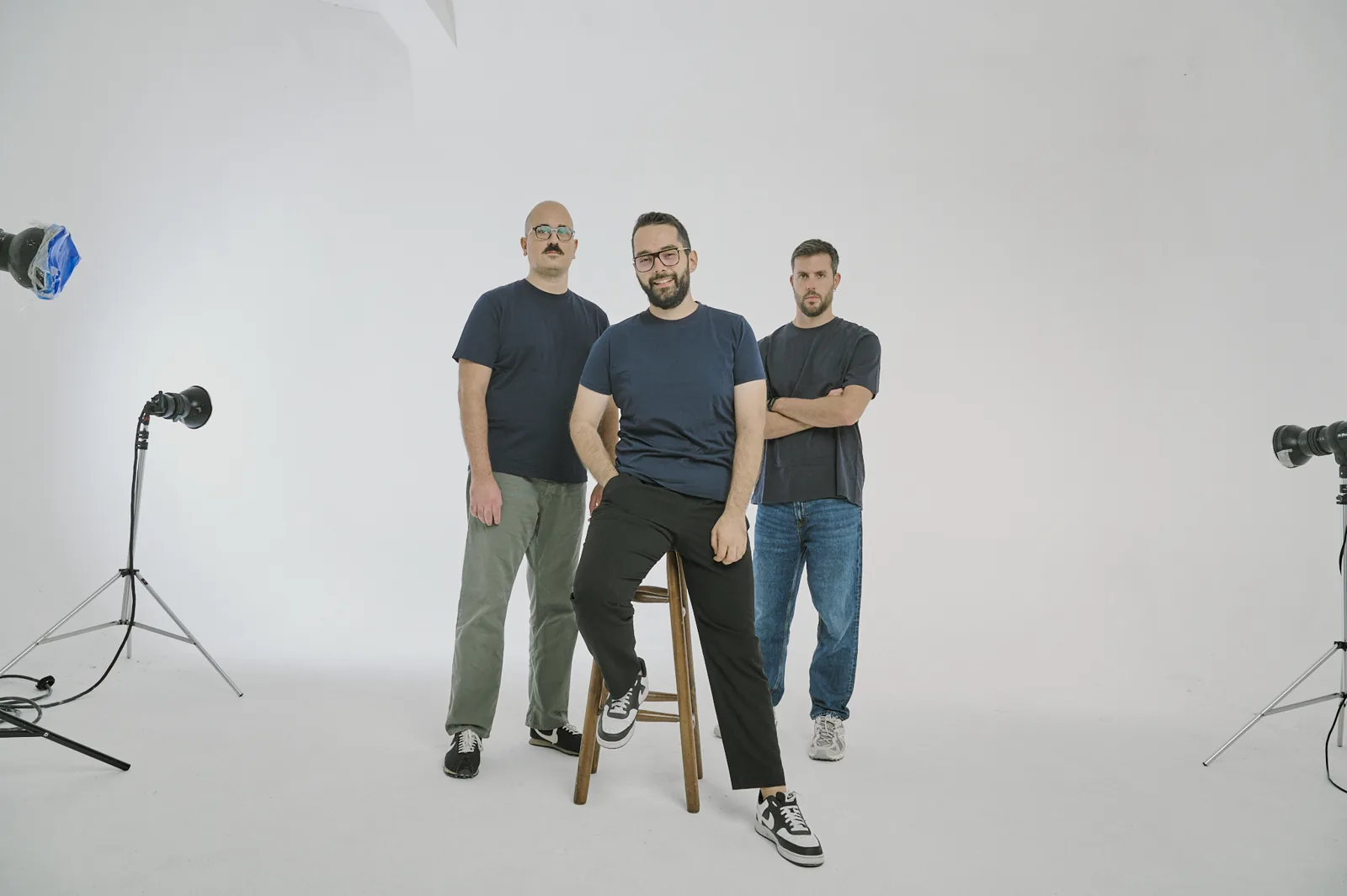 Il team Emporea nello studio fotografico