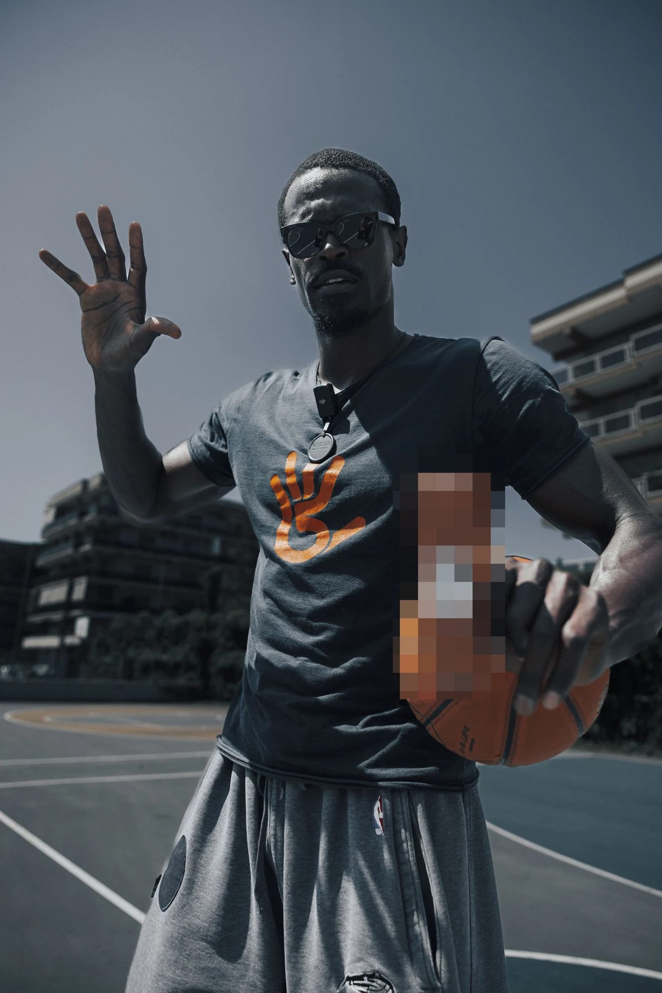 Linton Johnson sul campo con il marchio Get In The Game.